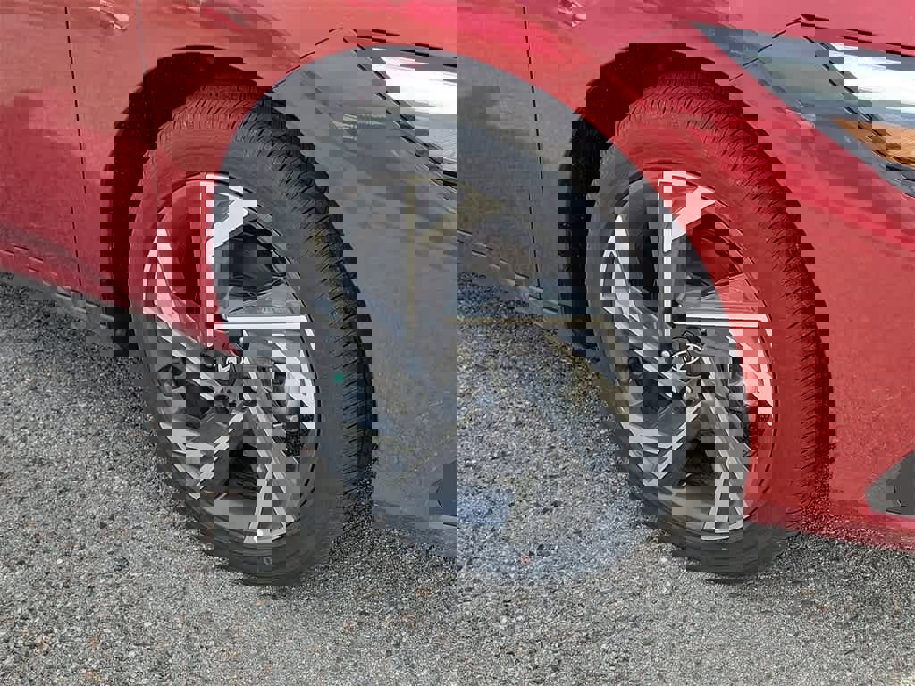 New 2025 Hyundai Elantra SEL image 5