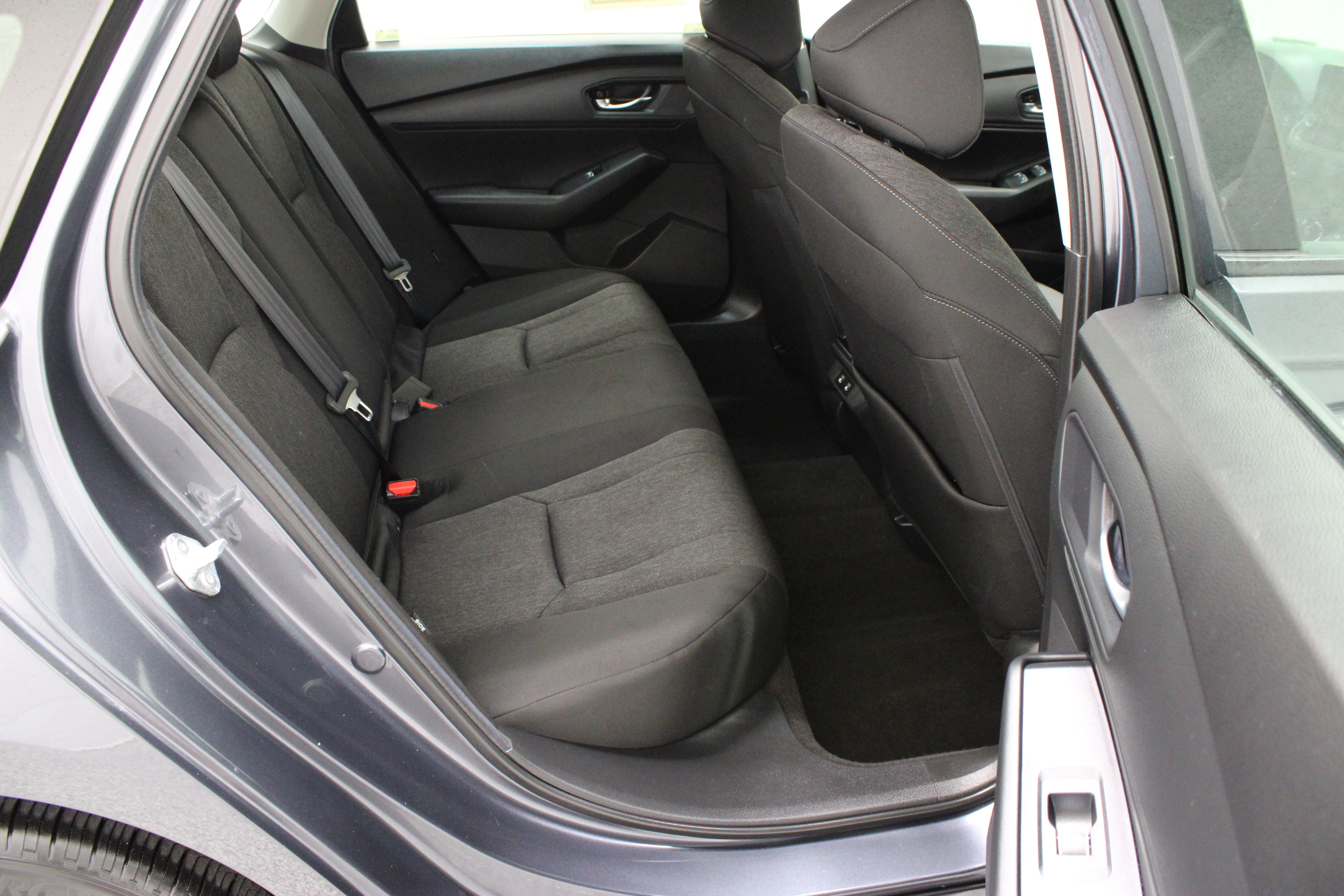 Used 2025 Honda Accord SE image 33