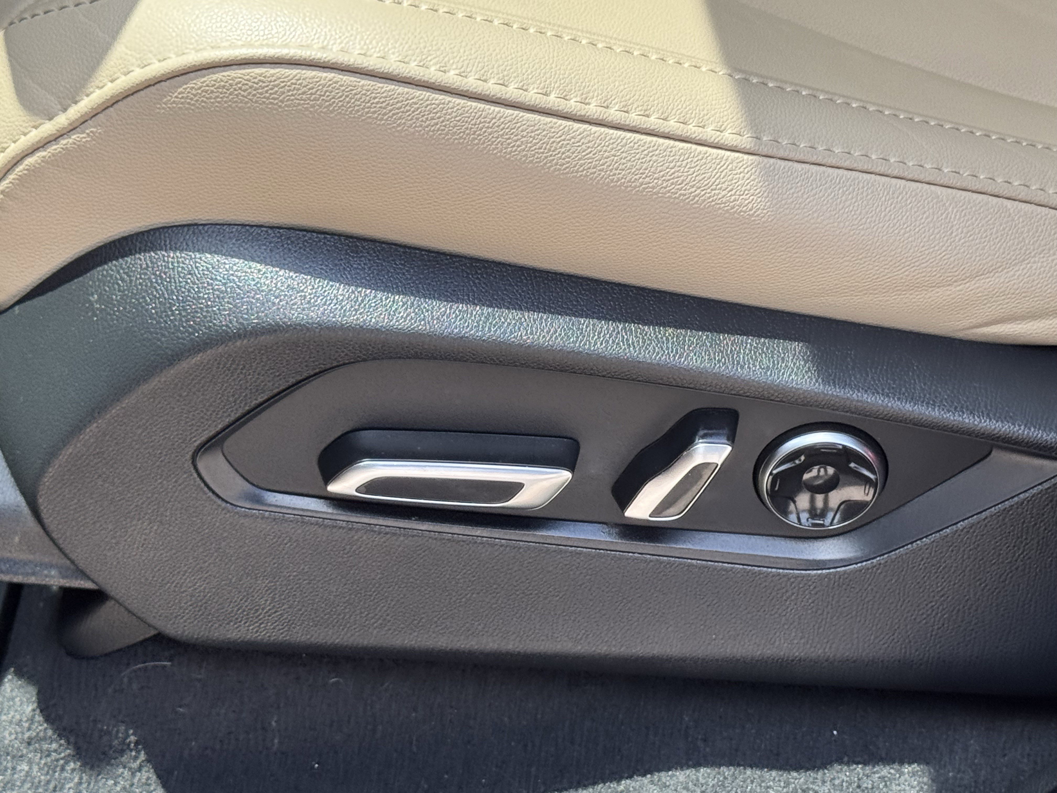Used 2023 Acura MDX FWD image 29