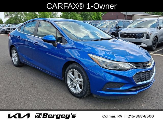 Used 2016 Chevrolet Cruze LT FWD image 3