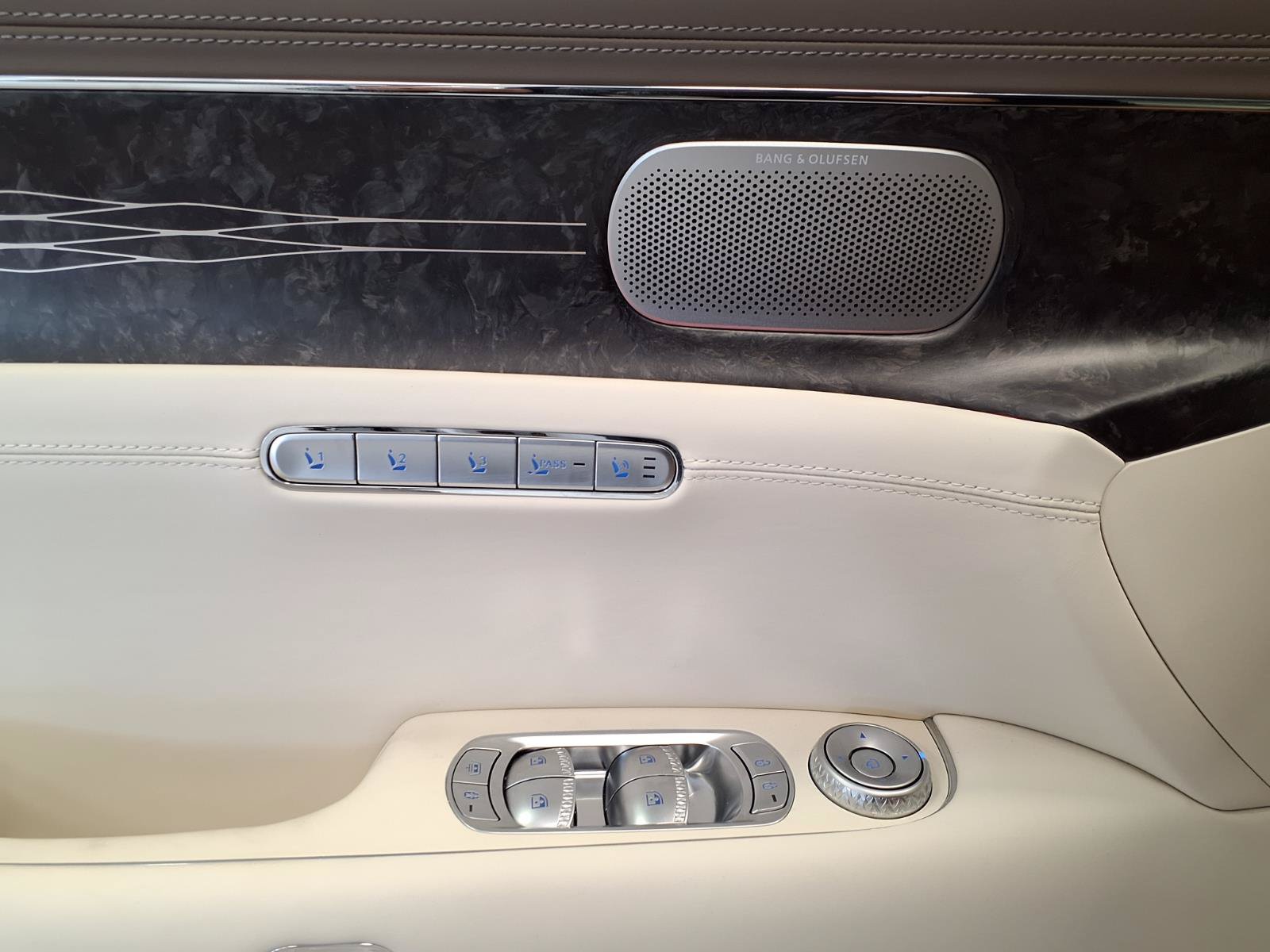 Used 2026 Genesis G90 3.5T AWD/4WD image 34