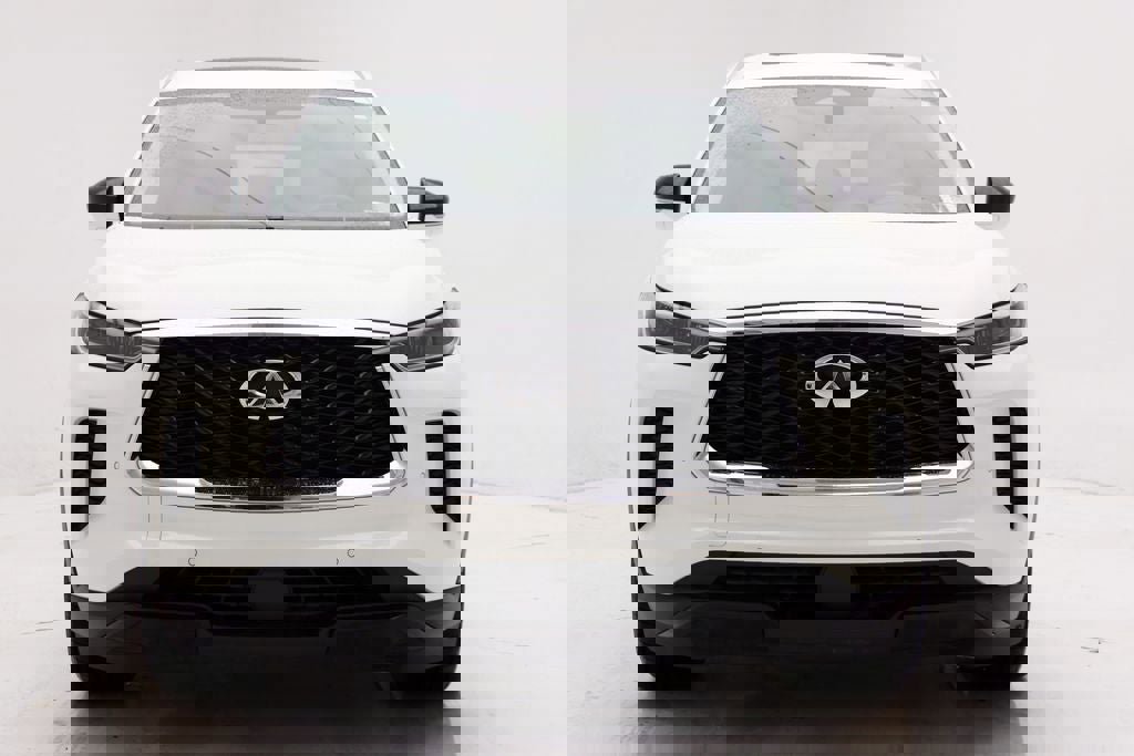 Used 2024 INFINITI QX60 Luxe image 4