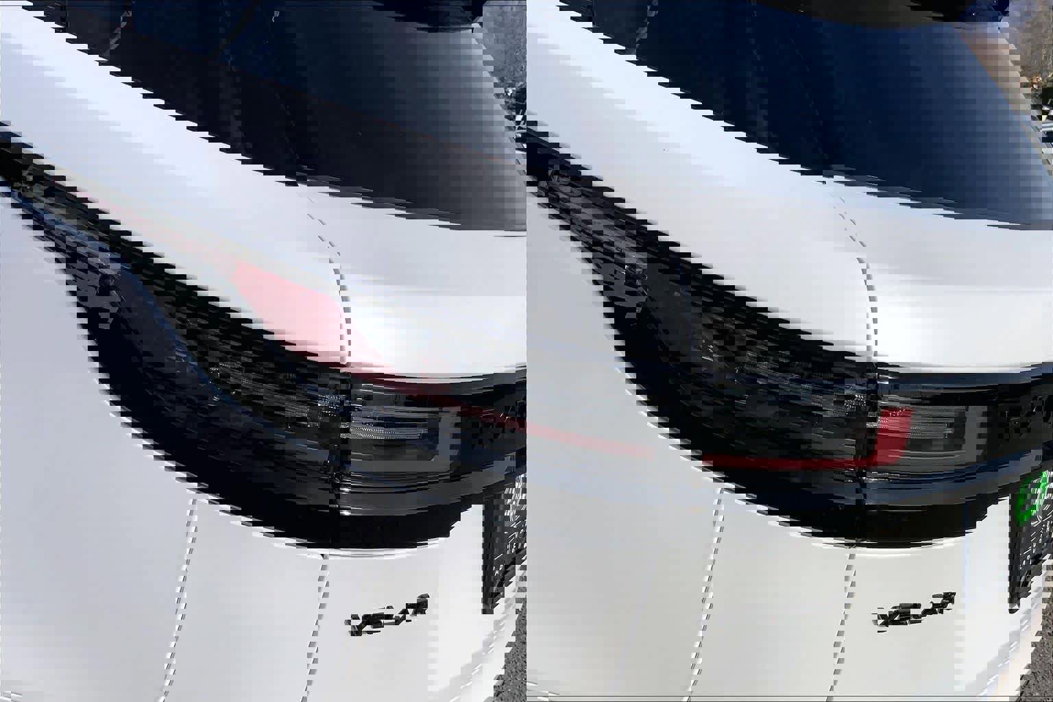 Used 2025 Land Rover Range Rover Velar Dynamic SE image 26