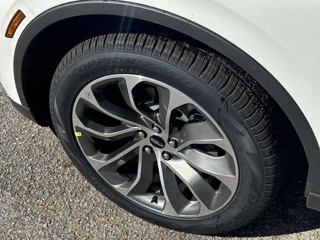 New 2026 Lincoln Aviator Reserve w/ Luxury Package RWD image 10