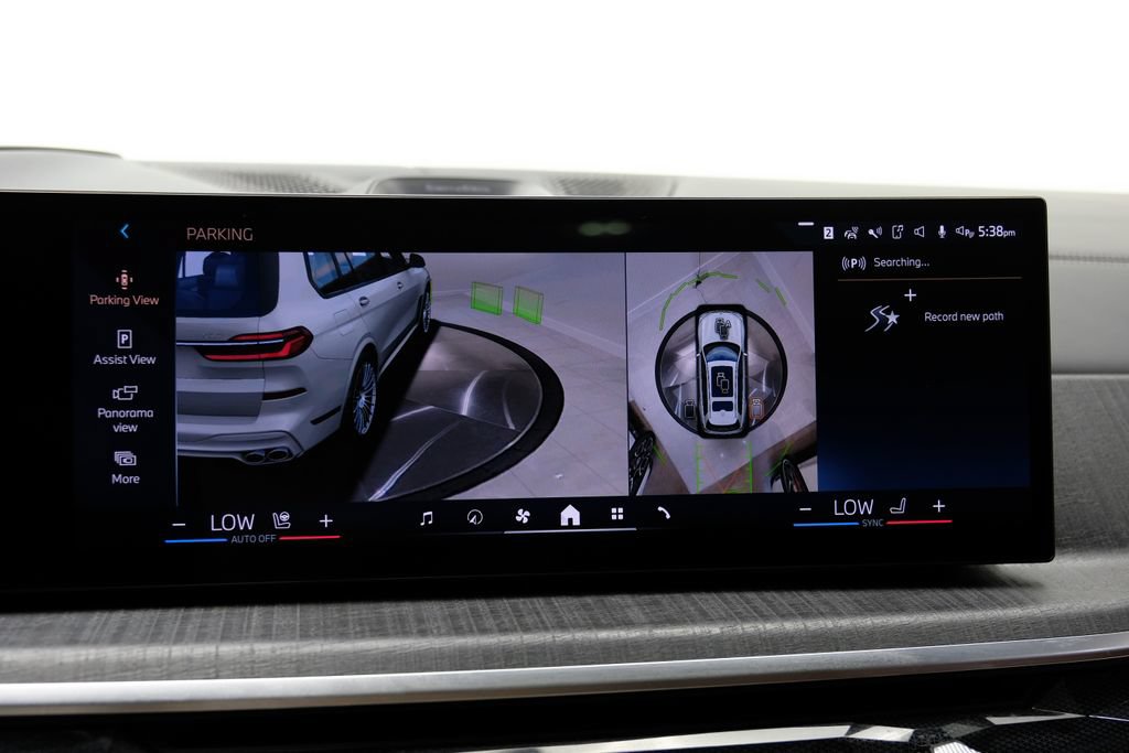 Used 2025 BMW ALPINA XB7 AWD/4WD image 28