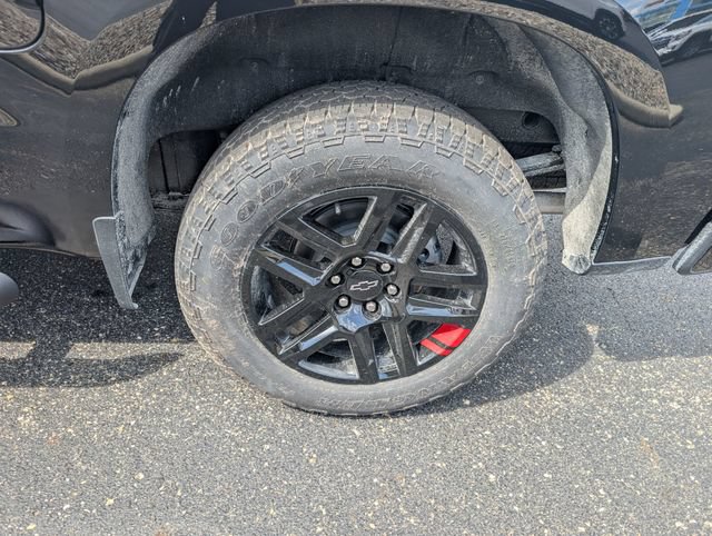 New 2026 Chevrolet Silverado 1500 RST w/ Redline Edition AWD/4WD image 25