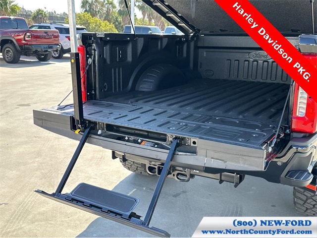 New 2026 Ford F250 Lariat w/ Black Appearance Package image 20