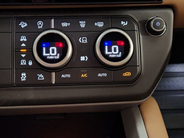 New 2026 Land Rover Defender 110 V8 image 18