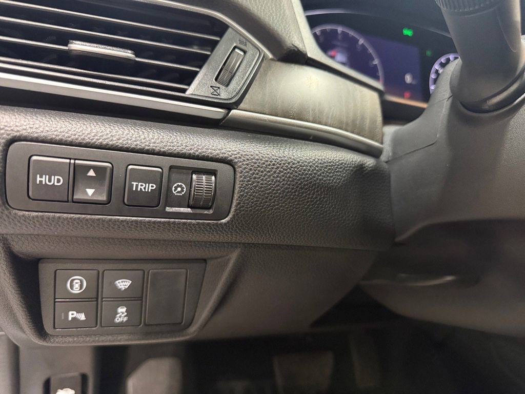 Used 2022 Honda Accord Touring image 37