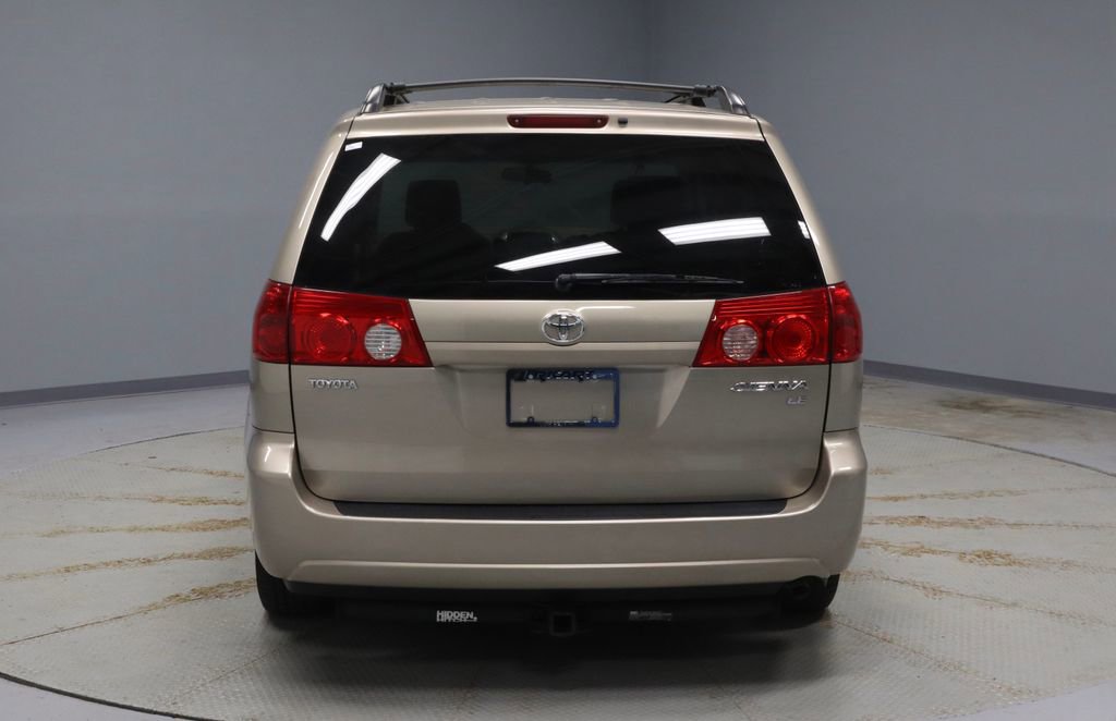 Used 2006 Toyota Sienna LE image 9