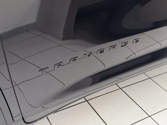 Certified 2025 Chevrolet Traverse Z71 w/ LPO, Floor Liner Package AWD/4WD image 40