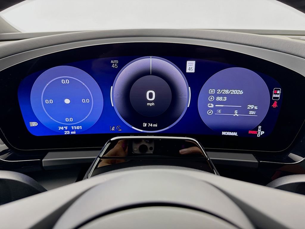 New 2026 Porsche Macan Electric image 17