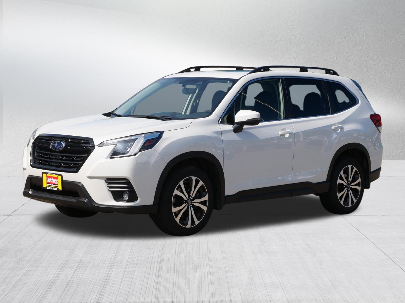 Used 2024 Subaru Forester Limited AWD/4WD image 3