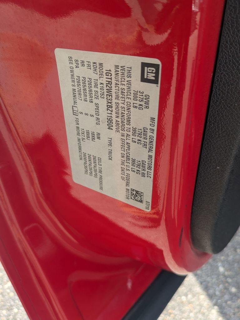 Used 2011 GMC Sierra 1500 SLT w/ All-Terrain Package image 31