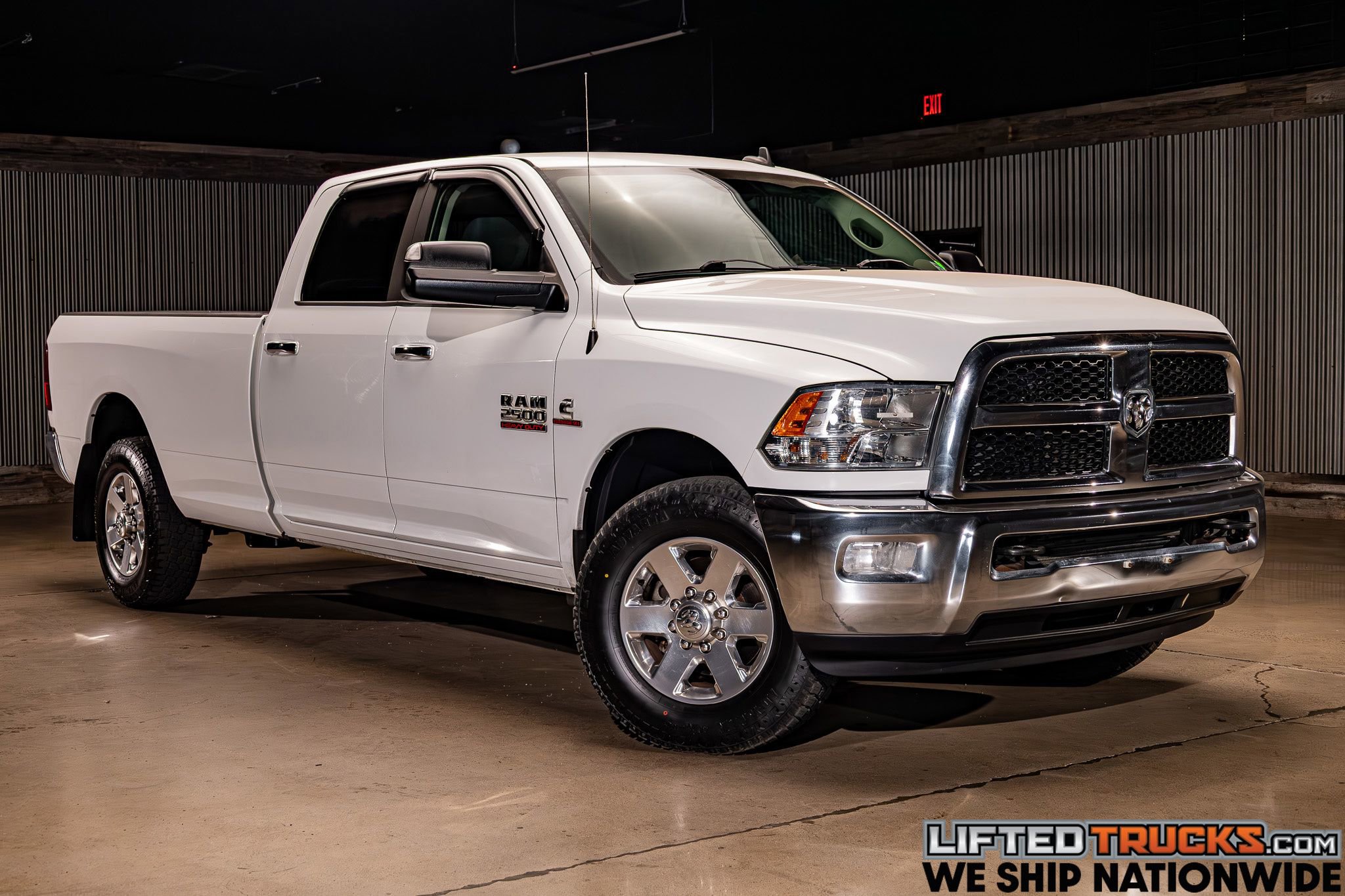 Used 2014 RAM 2500 SLT w/ Luxury Group RWD image 1
