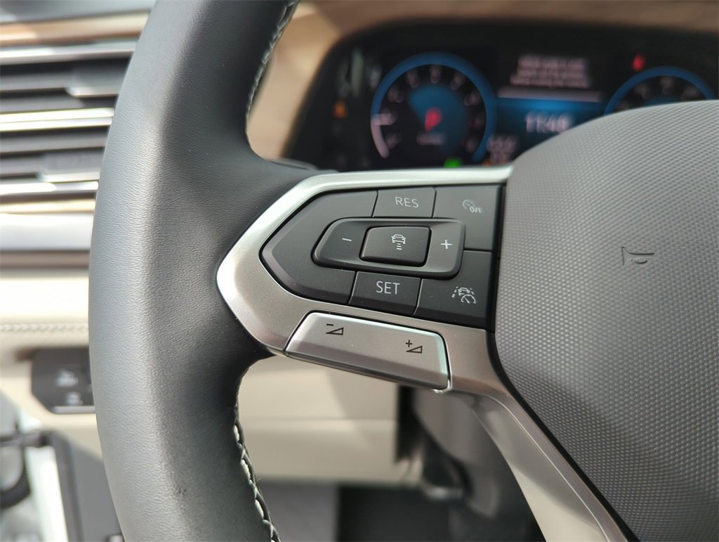 New 2026 Volkswagen Atlas SE image 38