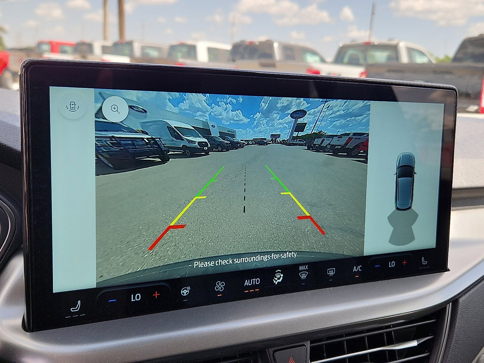 New 2025 Ford Escape SE image 14