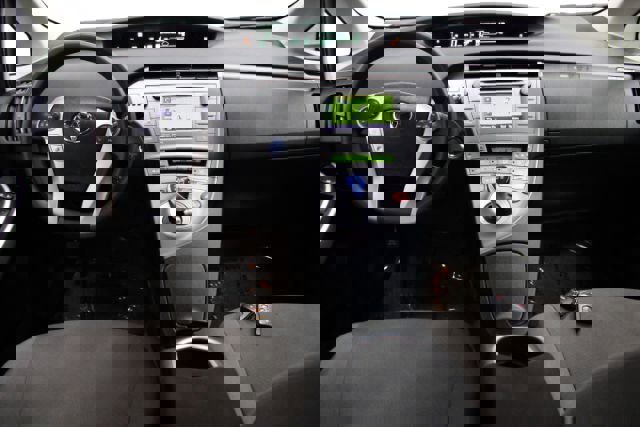 Used 2015 Toyota Prius Prime Plug-In Hybrid image 2