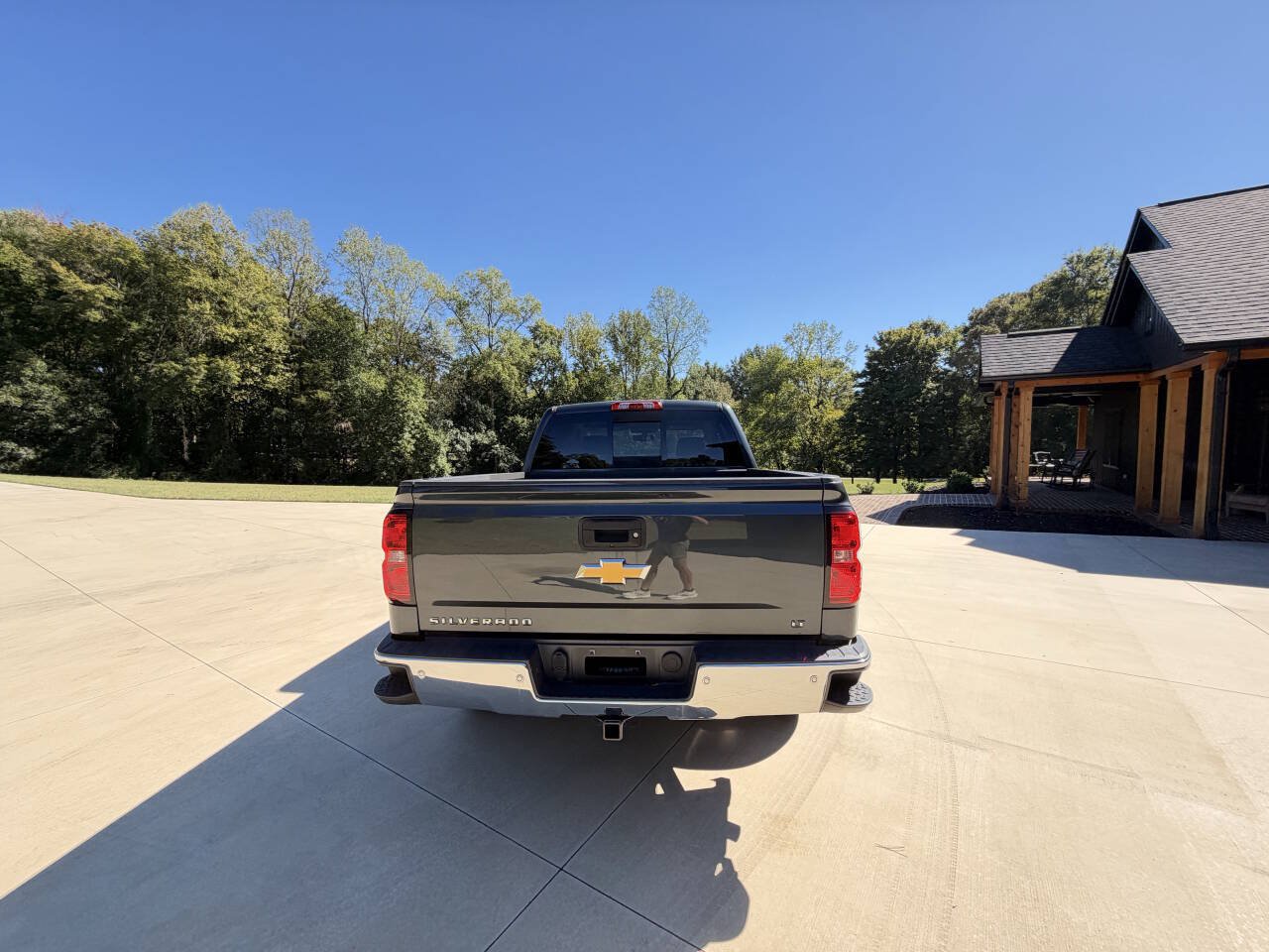 Used 2018 Chevrolet Silverado 1500 LT w/ LT Fleet Plus Package AWD/4WD image 8