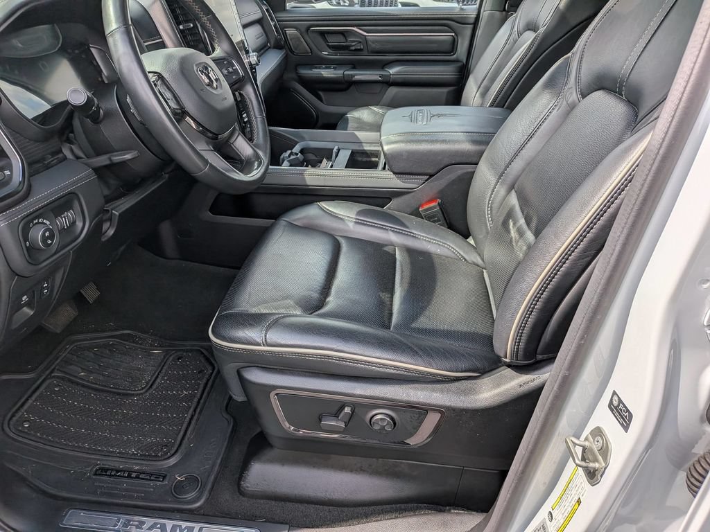 Used 2024 RAM 1500 Limited AWD/4WD image 12