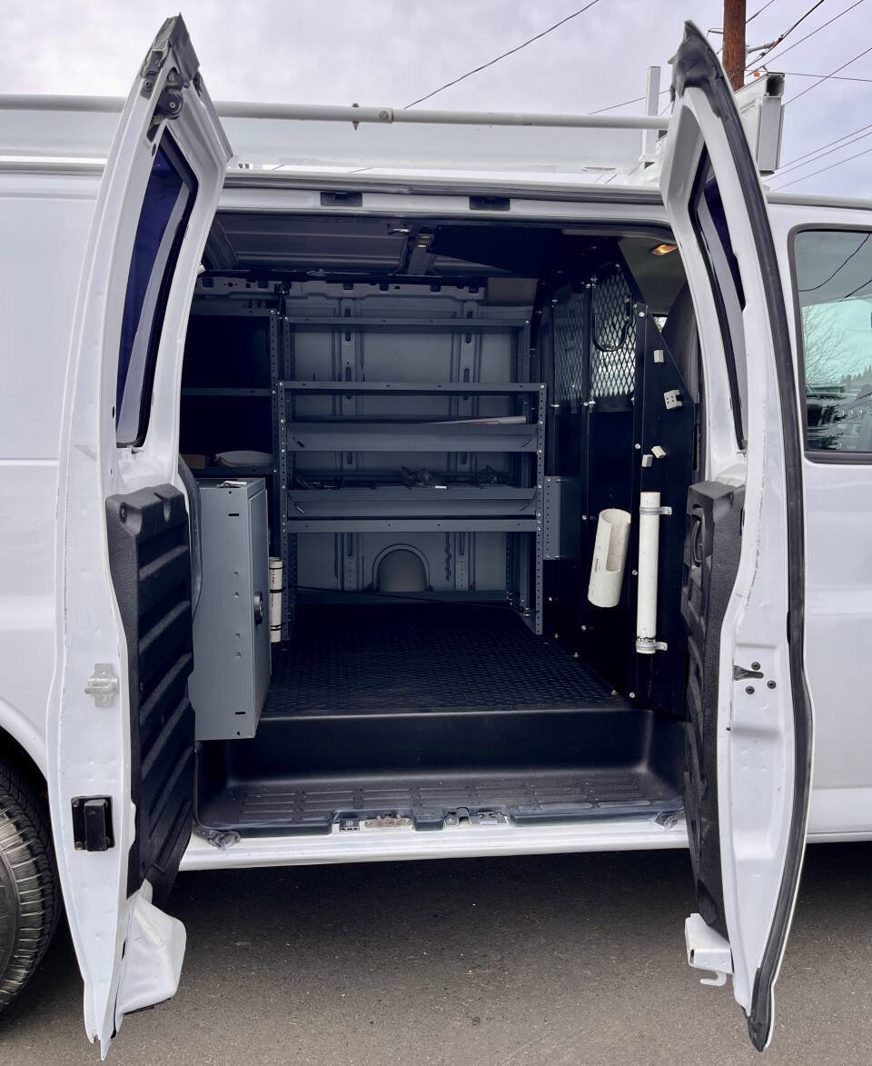 Used 2016 Chevrolet Express 2500 w/ Cold Climate Package image 19