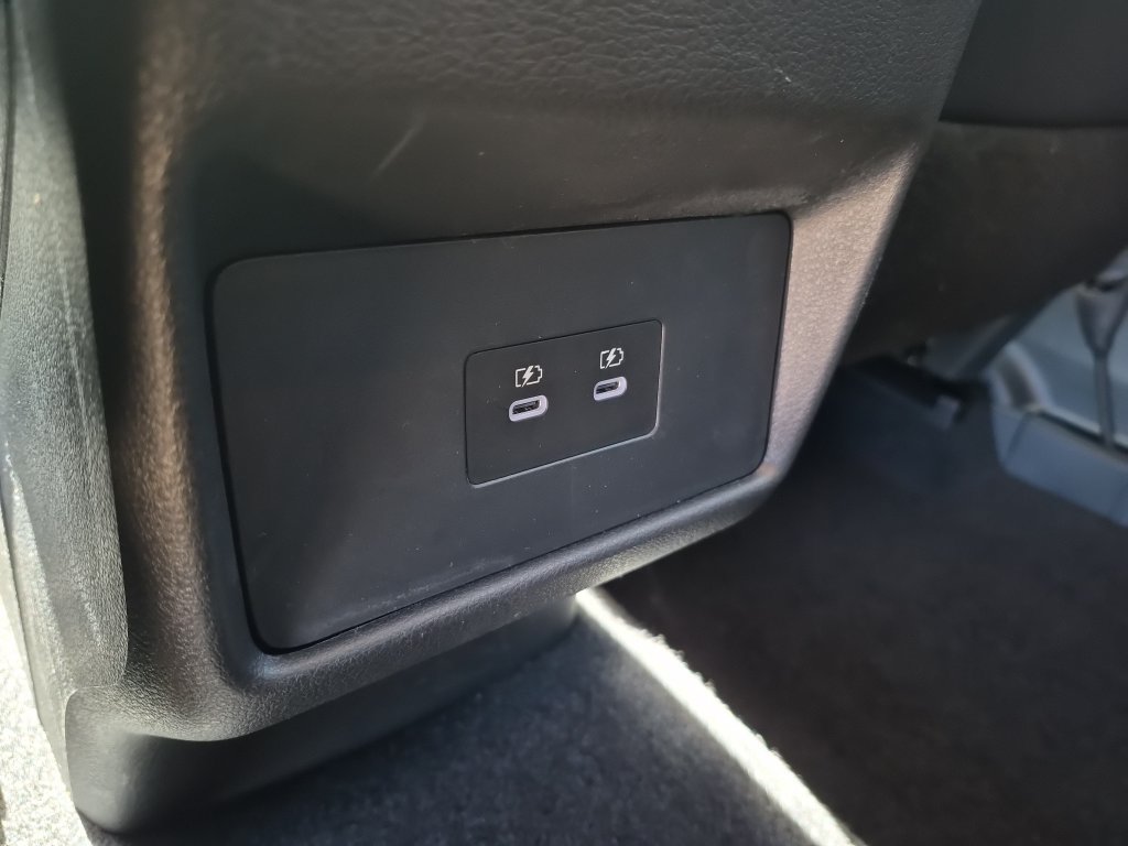 Certified 2026 Nissan Rogue SV FWD image 12