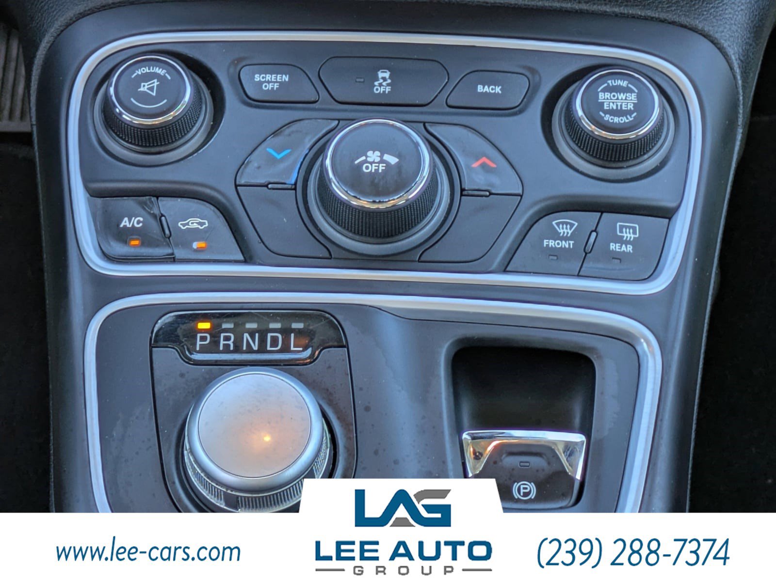 Used 2016 Chrysler 200 Limited image 15