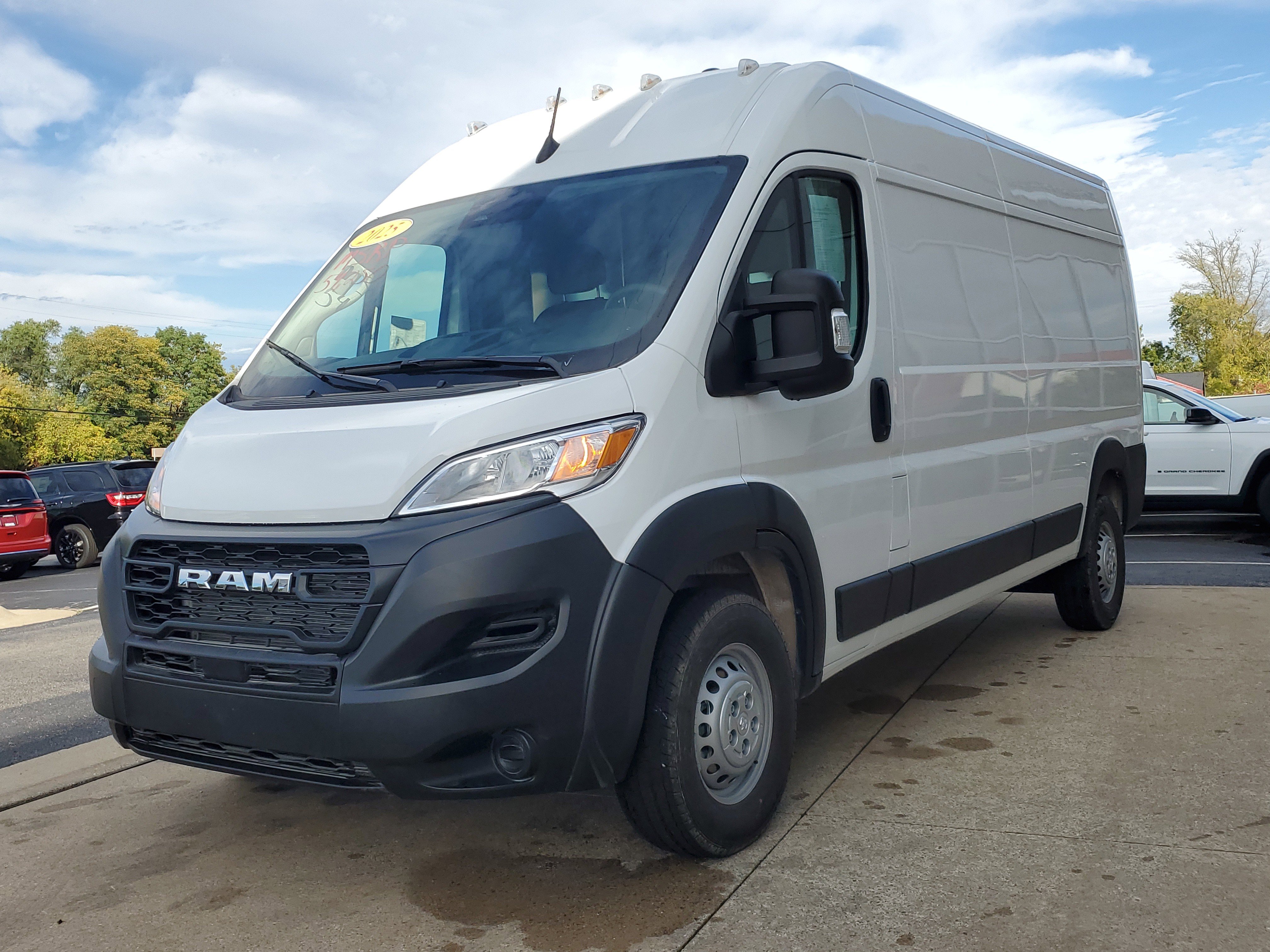 Used 2025 RAM ProMaster 2500 image 2