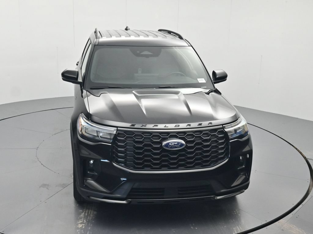 Used 2025 Ford Explorer ST-Line AWD/4WD image 30