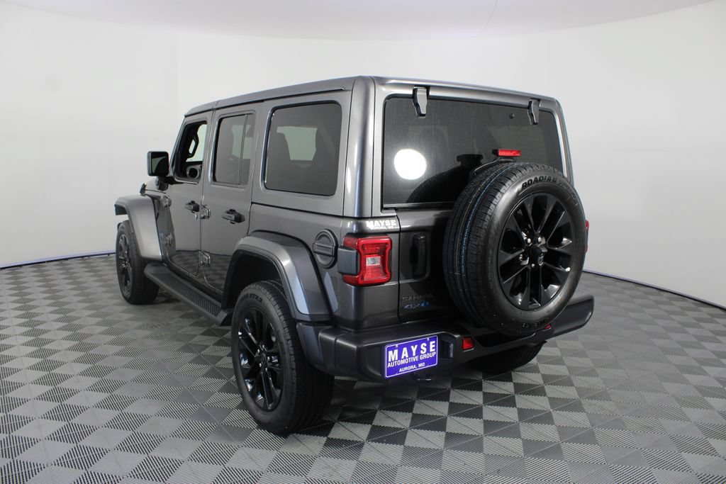 Used 2025 Jeep Wrangler Unlimited Sahara AWD/4WD image 21
