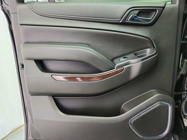 Used 2018 GMC Yukon XL SLT w/ Premium Edition image 32