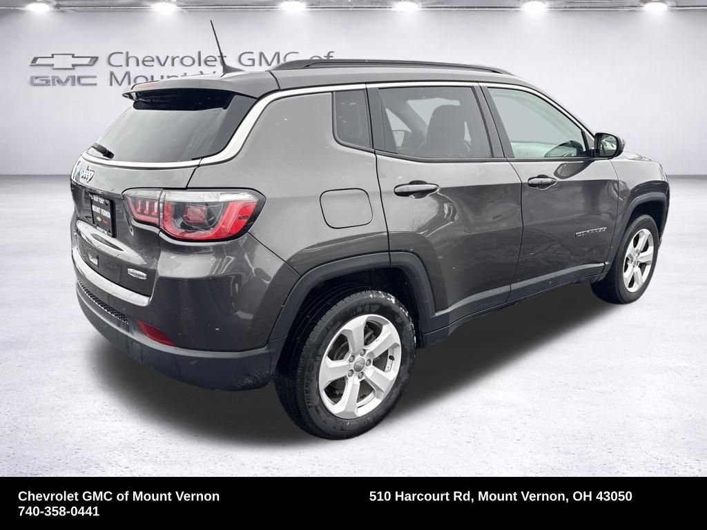 Used 2018 Jeep Compass Latitude w/ Popular Equipment Group image 5