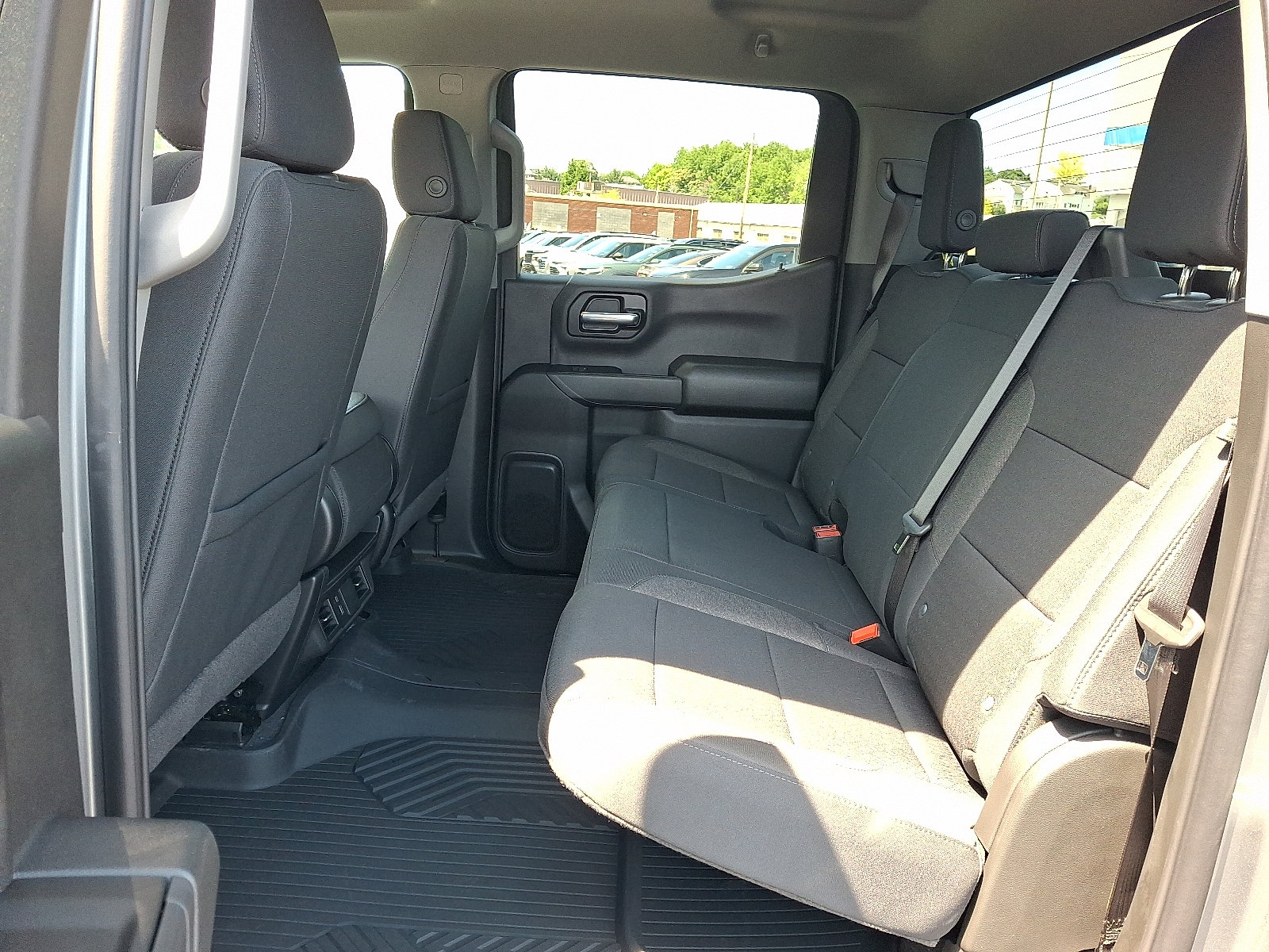 New 2026 Chevrolet Silverado 1500 Custom Trail Boss AWD/4WD image 5