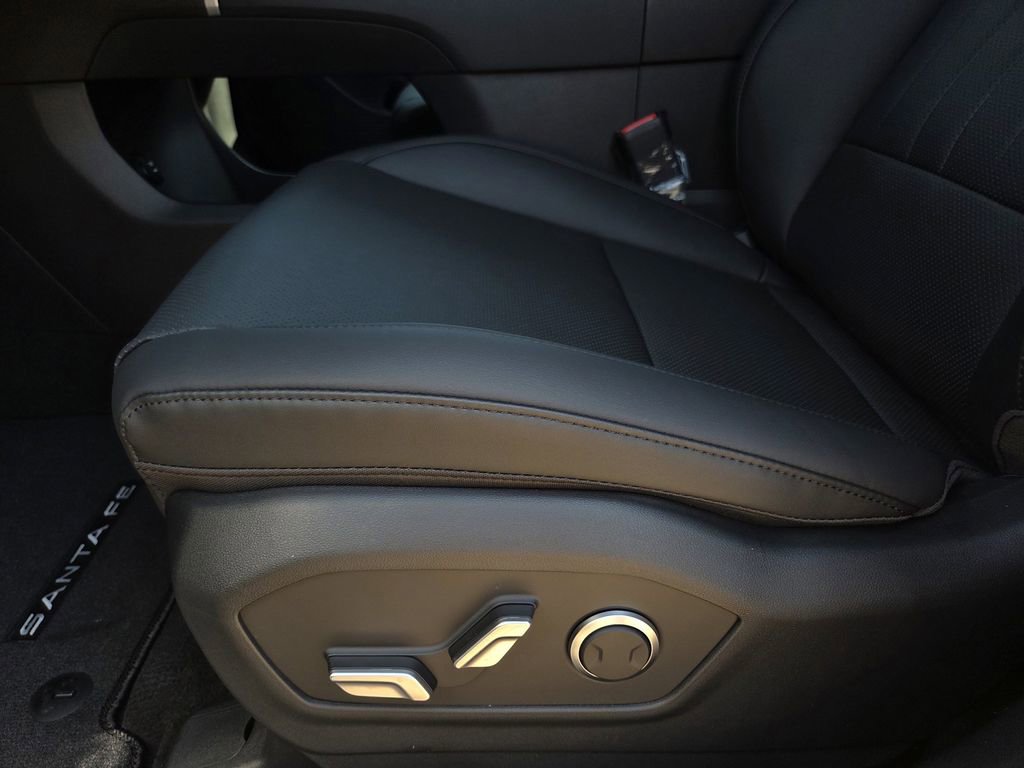 New 2026 Hyundai Santa Fe SEL FWD image 12