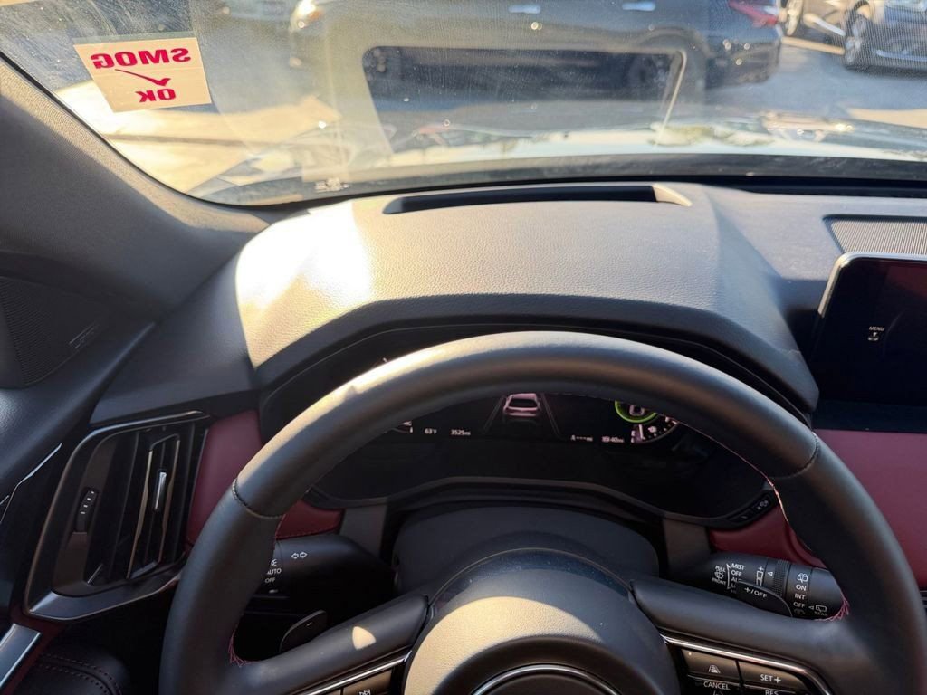 Used 2025 MAZDA CX-70 Plug-In Hybrid w/ Premium Plus image 25