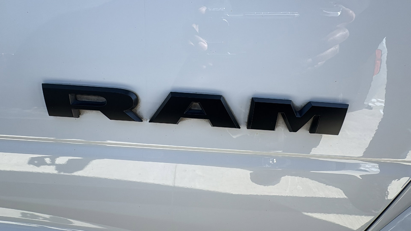 Certified 2021 RAM 2500 Laramie w/ Night Edition image 14