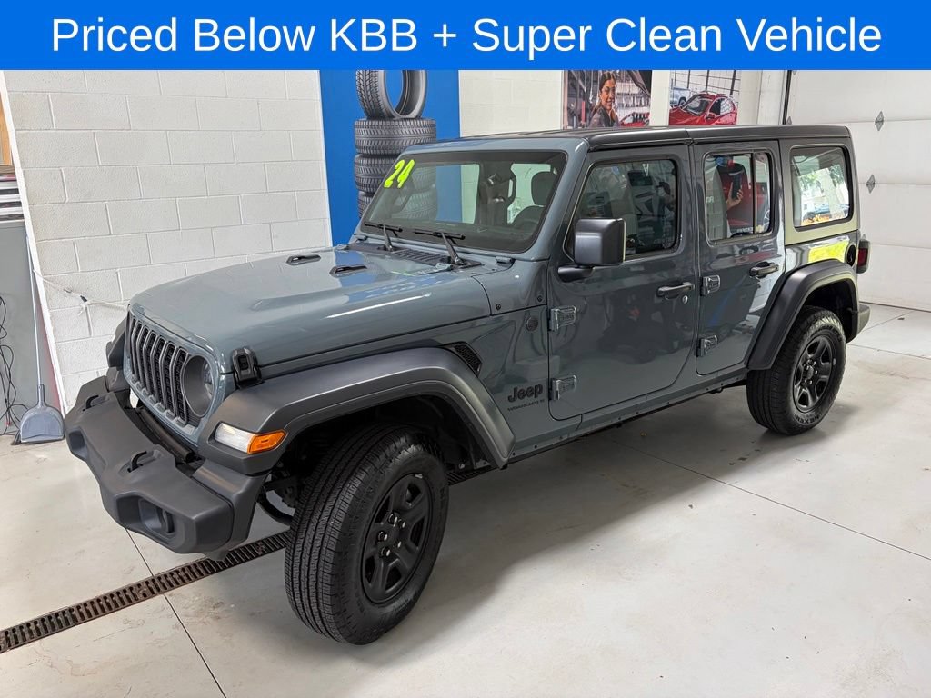 Used 2024 Jeep Wrangler Unlimited Sport AWD/4WD image 4