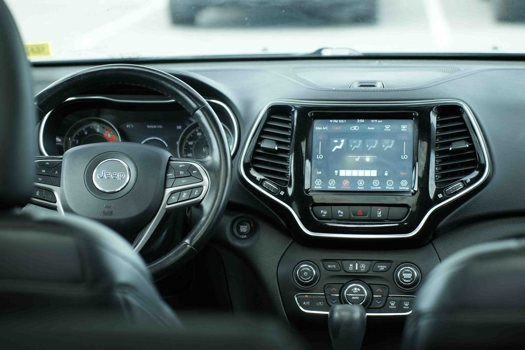 Used 2021 Jeep Cherokee Limited AWD/4WD image 12