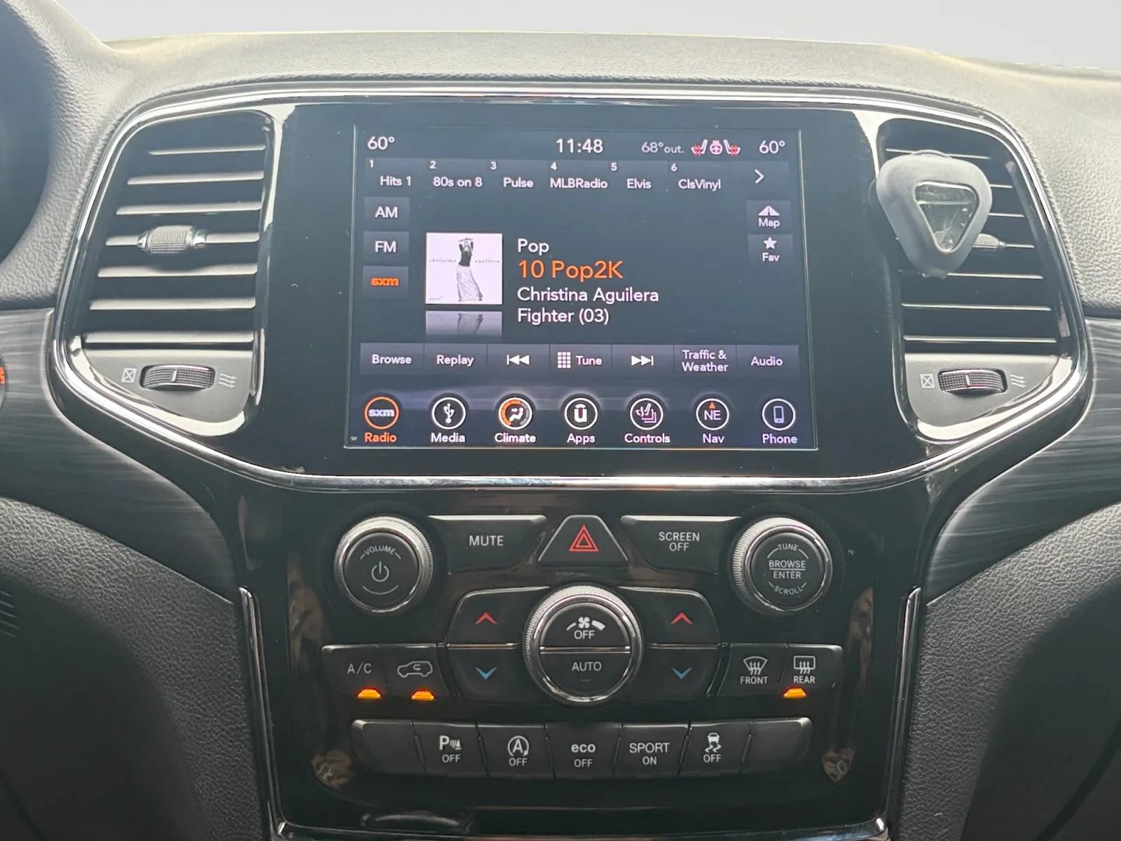 Used 2019 Jeep Grand Cherokee Altitude AWD/4WD image 23