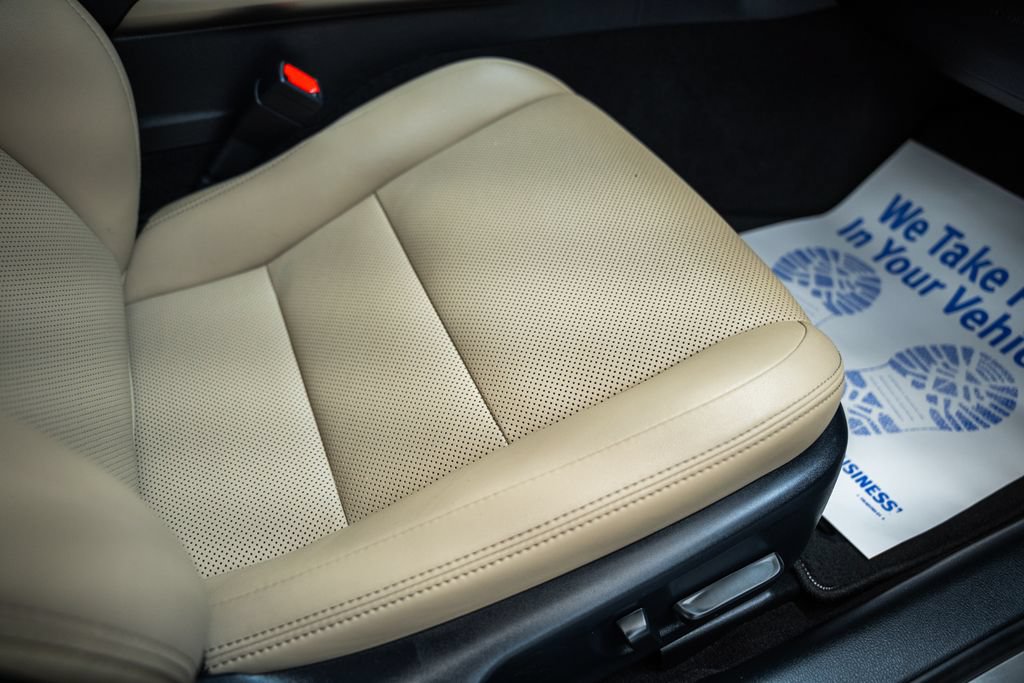 Used 2020 Lexus IS 300 w/ Navigation Package RWD image 34