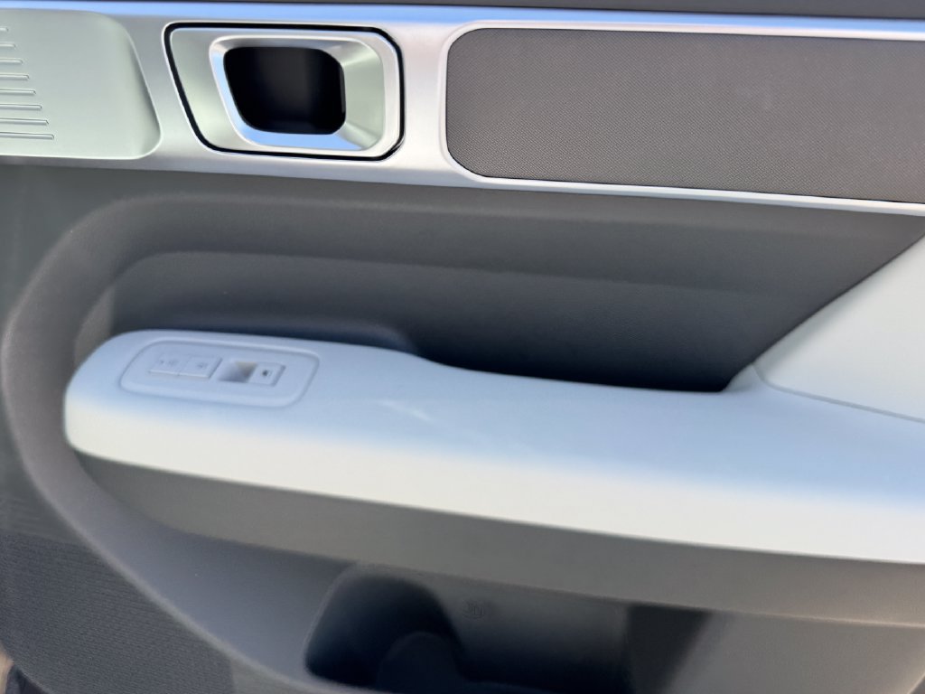 New 2026 Hyundai Santa Fe SE FWD image 11