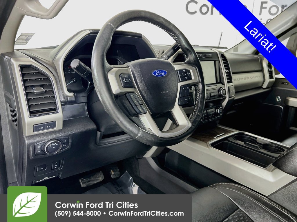 Used 2019 Ford F350 Lariat AWD/4WD image 2