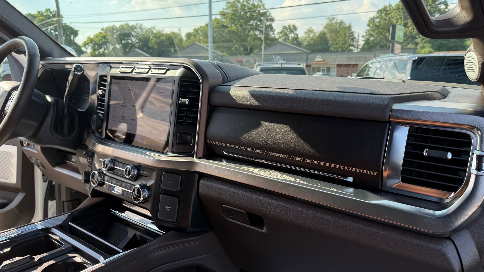 Used 2024 Ford F350 King Ranch w/ Chrome Package image 20