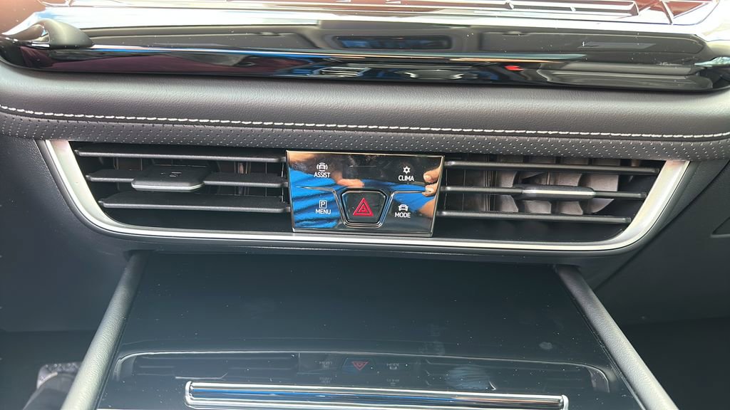 New 2026 Volkswagen Atlas SE image 19