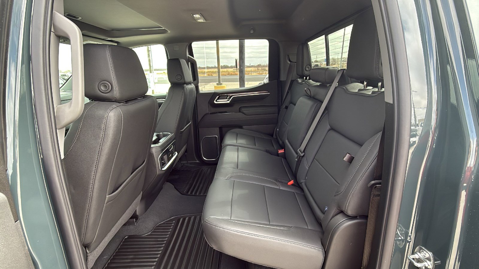 New 2026 Chevrolet Silverado 1500 LTZ w/ LTZ Premium Texas Edition AWD/4WD image 15