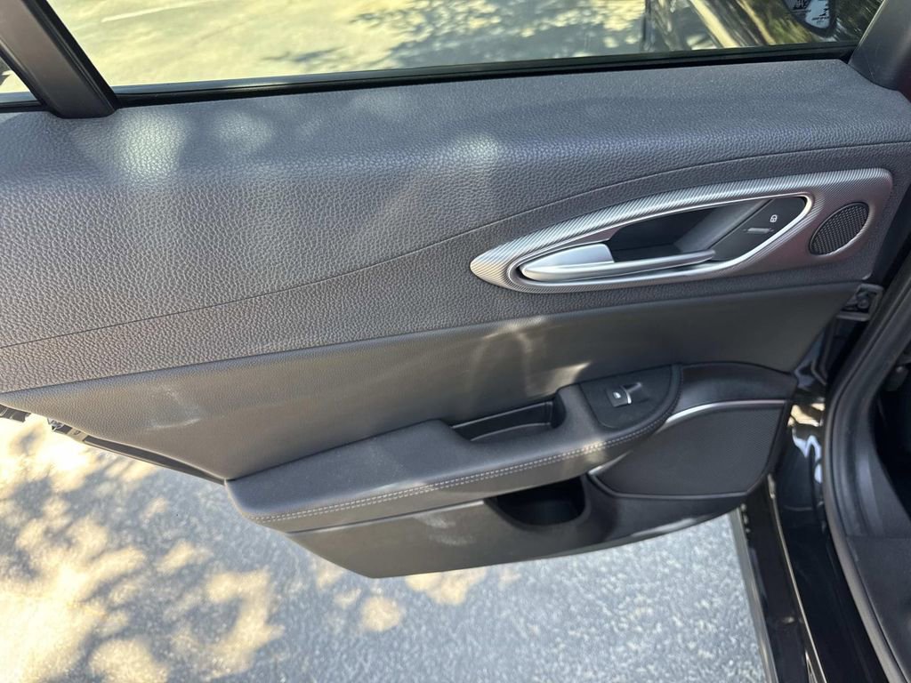 Used 2023 Alfa Romeo Giulia Veloce RWD image 24