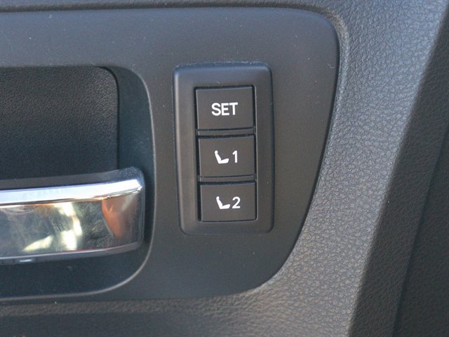 Used 2017 Toyota Tundra 1794 Edition image 15