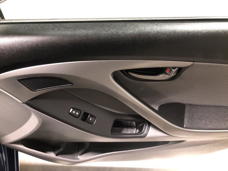 Used 2015 Hyundai Elantra SE w/ Option Group 02 image 14