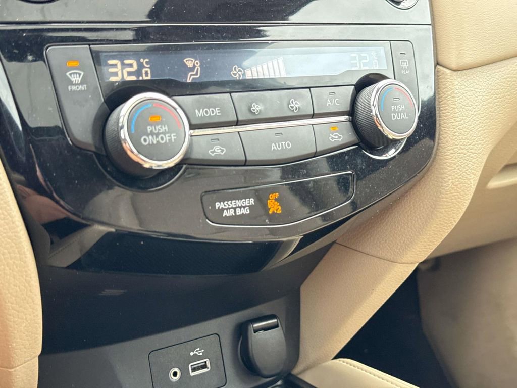 Used 2018 Nissan Rogue SL image 23