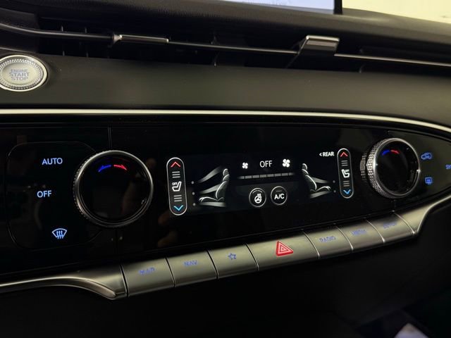 Used 2023 Genesis GV70 2.5T Select w/ Select Package image 16